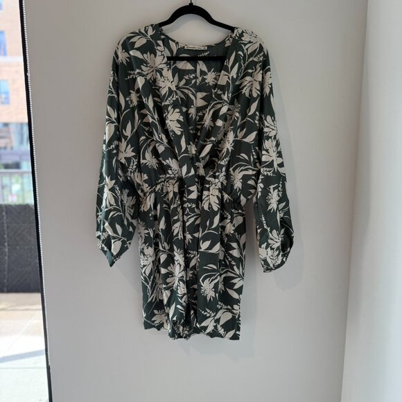 Abercrombie + Fitch Romper | Size Large Long | Green - Picture 1 of 3